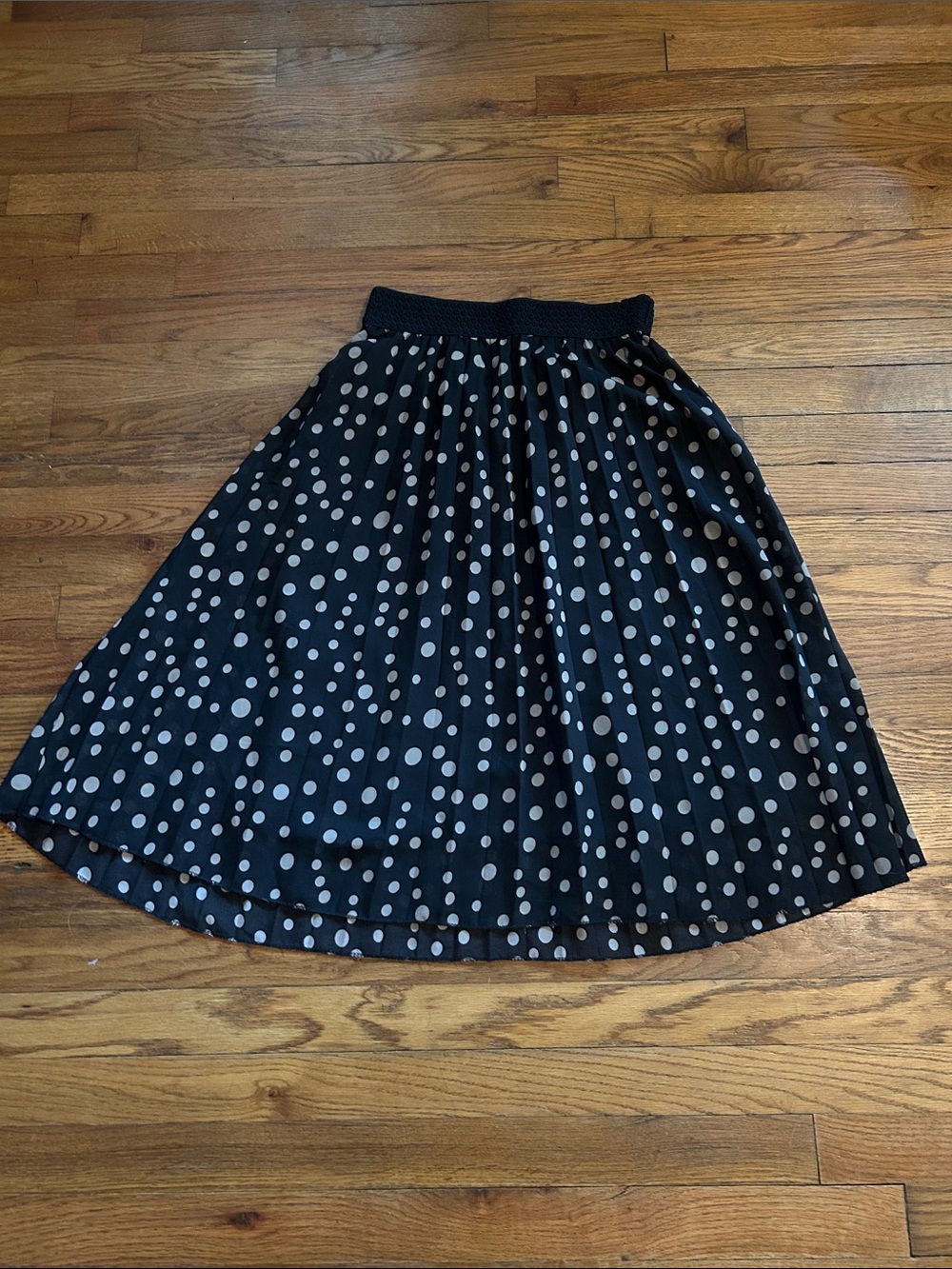 Black Polka-Dot Midi Skirt with Comfortable Waistband